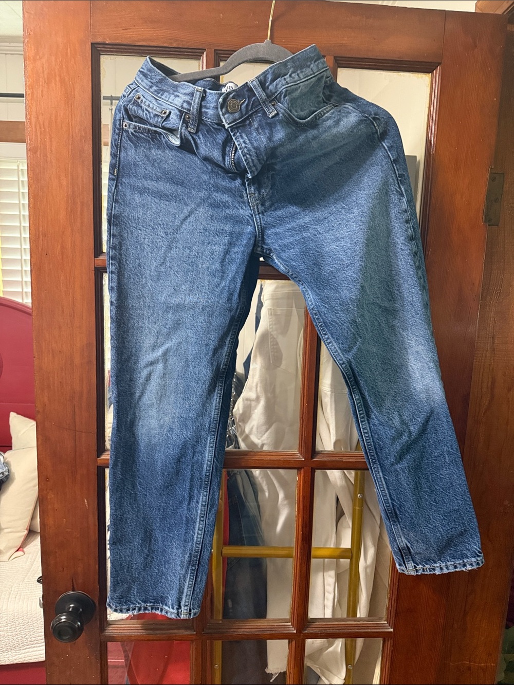 Zara Men's Medium Blue Relaxed Fit Jeans